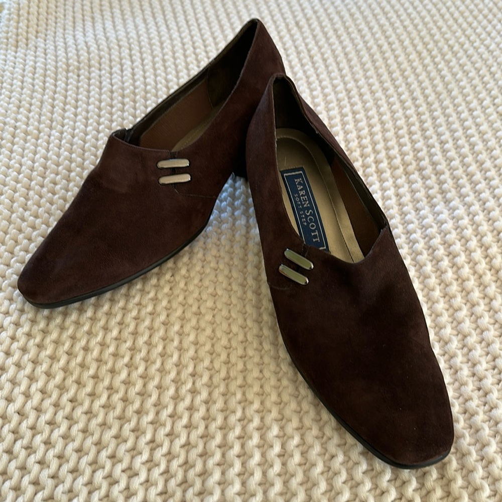 Karen Scott Soft Step Riley Brown Suede Square Toe Low Block-Heel Slip On Shoe